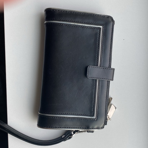 Michael Kors Wallet Wristlet Double Zipper Black with Phone Slot - Picture 4 of 9